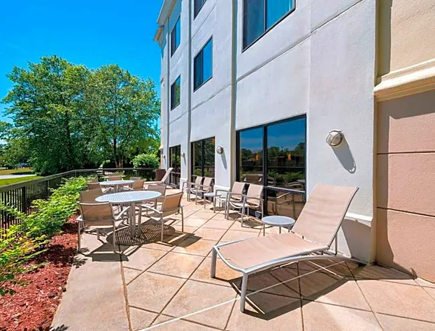 SpringHill Suites by Marriott Mishawaka-University Area hotel detail image 2