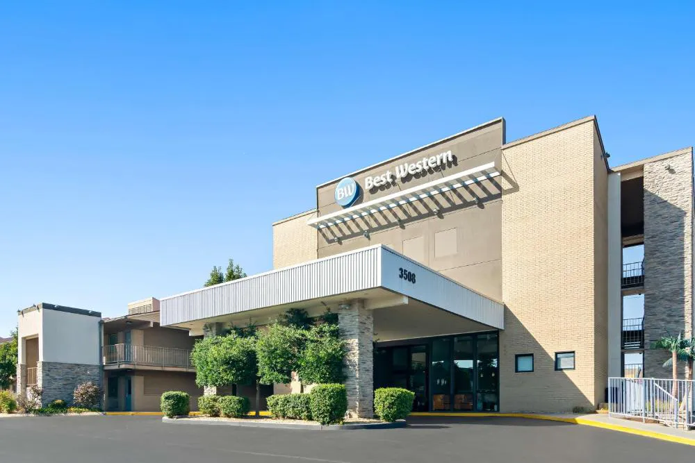 Best Western The Oasis at Joplin hotel hero