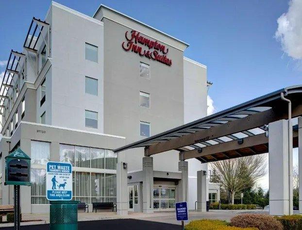 Hampton Inn & Suites Seattle/Federal Way hotel detail image 1