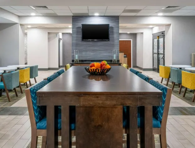 Hampton Inn Dahlgren hotel detail image 3