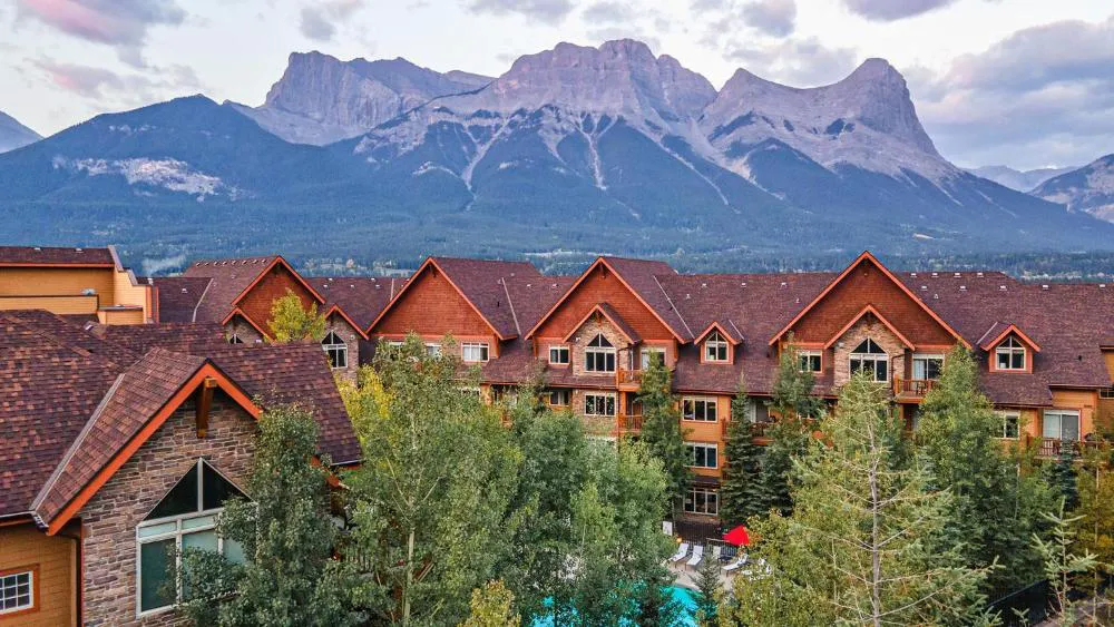 Stoneridge Mountain Resort hotel hero