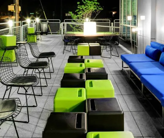 Aloft Chapel Hill hotel detail image 4