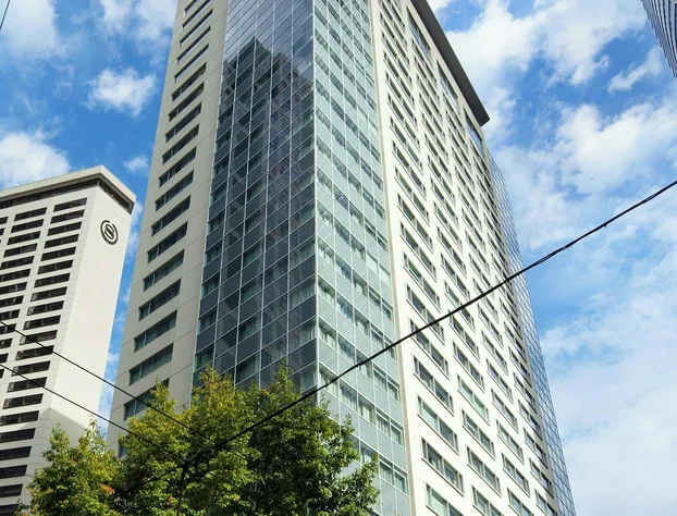 Sheraton Grand Seattle hotel detail image 2