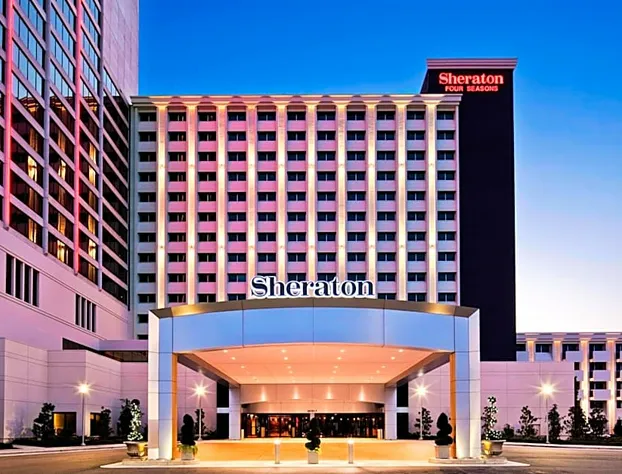 Sheraton Greensboro at Four Seasons hotel detail image 2