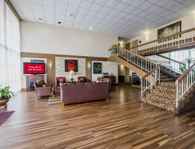 Red Roof Inn Meridian hotel detail image 2