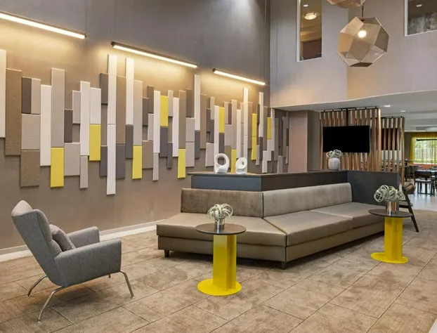 SpringHill Suites by Marriott Turlock hotel detail image 2