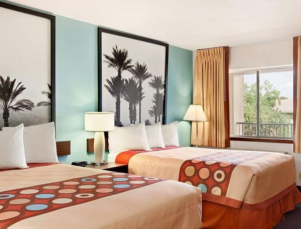 Super 8 by Wyndham Indio hotel detail image 3