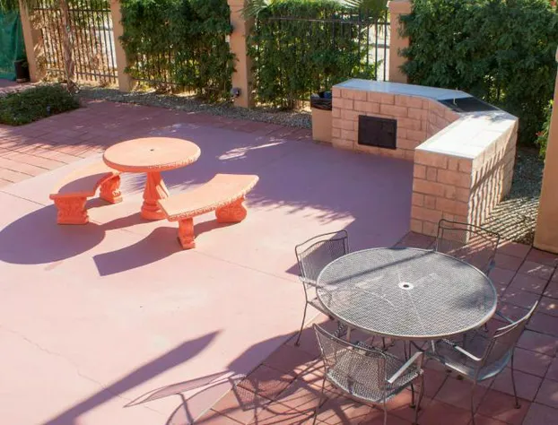 Super 8 by Wyndham Indio hotel detail image 3