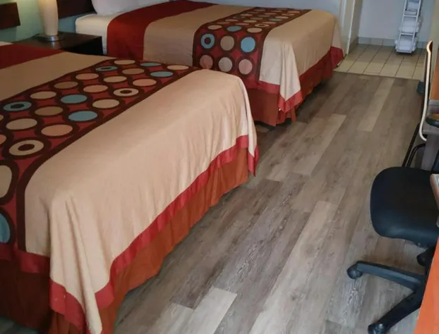 Super 8 by Wyndham Indio hotel detail image 4