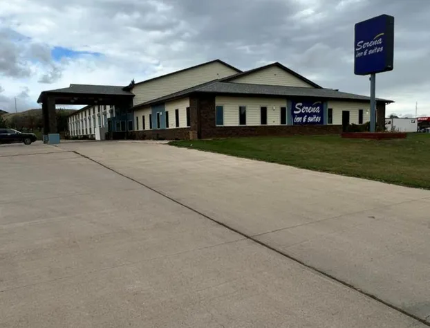 Serena Inn & Suites - Sundance hotel detail image 1