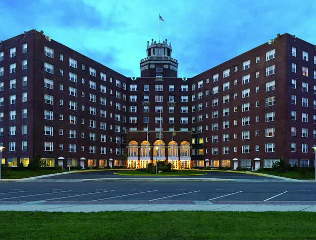 Berkeley Oceanfront Hotel hotel detail image 1