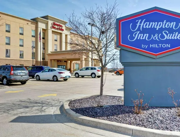 Hampton Inn & Suites Peoria at Grand Prairie, IL hotel detail image 4