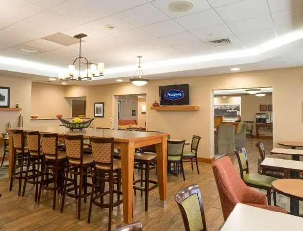 Hampton Inn Waterville hotel detail image 4