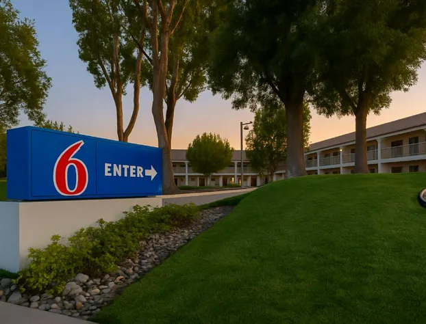 Motel 6 Thousand Oaks, CA hotel detail image 3