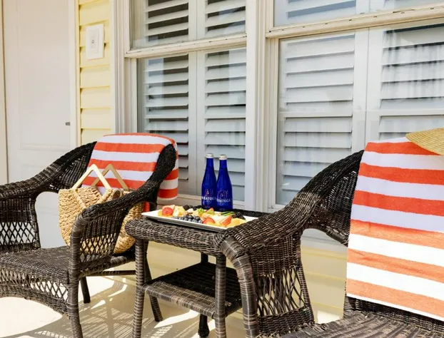 The Beach Club on Madison Avenue hotel detail image 3