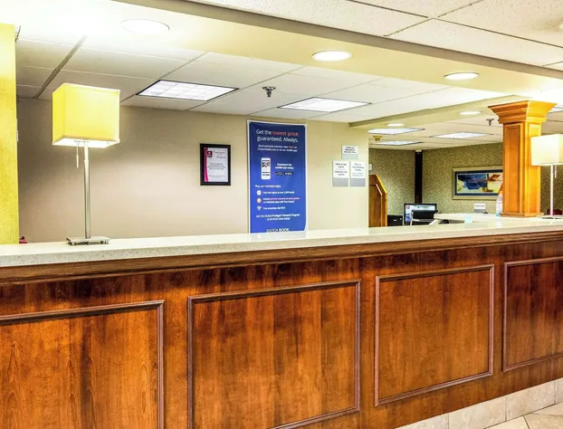 Clarion Inn Cranberry Township hotel detail image 2