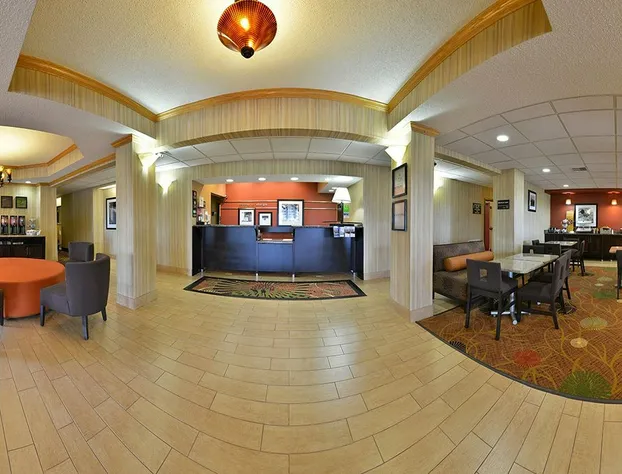 Hampton Inn Sturgis-Lagrange Area hotel detail image 3