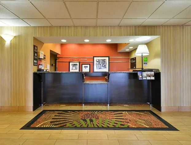 Hampton Inn Sturgis-Lagrange Area hotel detail image 4