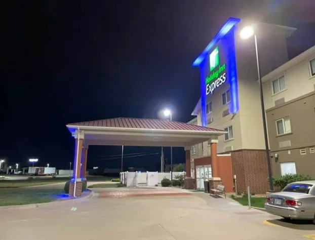 Holiday Inn Express Wichita North - Park City by IHG hotel detail image 1