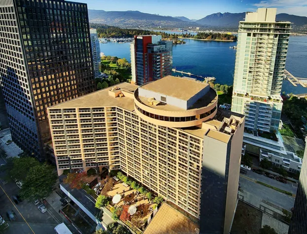 Pinnacle Hotel Harbourfront hotel detail image 1