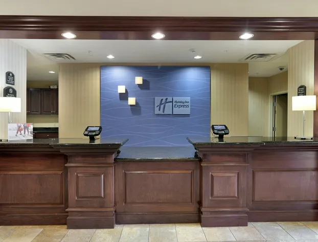 Holiday Inn Express Hotel & Suites DFW West - Hurst by IHG hotel detail image 3