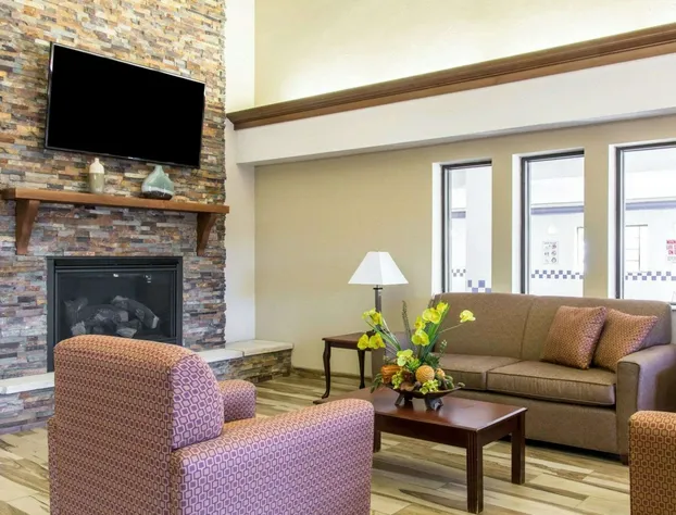 Quality Inn & Suites Vail Valley hotel detail image 4