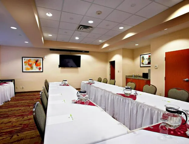 Fairfield Inn & Suites by Marriott Sudbury hotel detail image 1