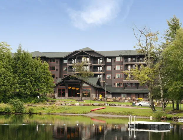 Hampton Inn & Suites Lake Placid hotel detail image 1