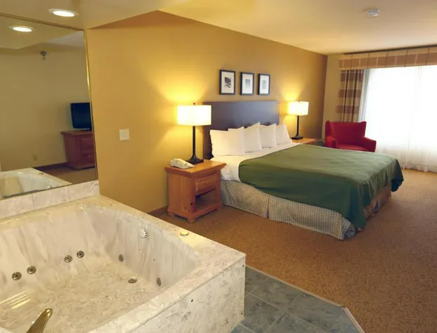 Country Inn & Suites Rochester South Mayo Clinic hotel detail image 1