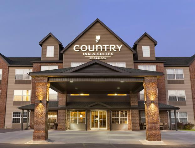 Country Inn & Suites Rochester South Mayo Clinic hotel detail image 1