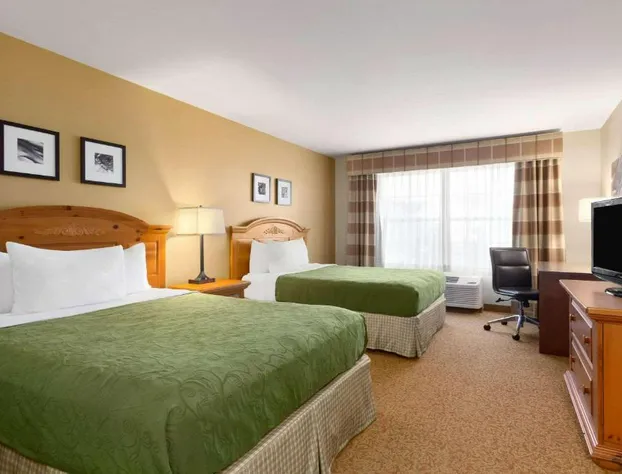 Country Inn & Suites Rochester South Mayo Clinic hotel detail image 2