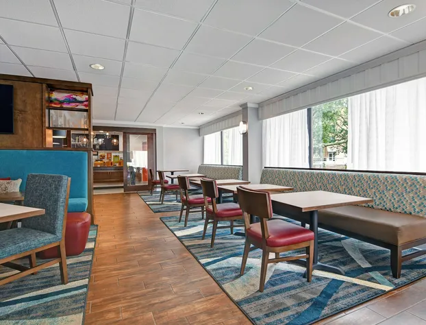 Hampton Inn Charleston/Mount Pleasant-Patriots Point hotel detail image 3