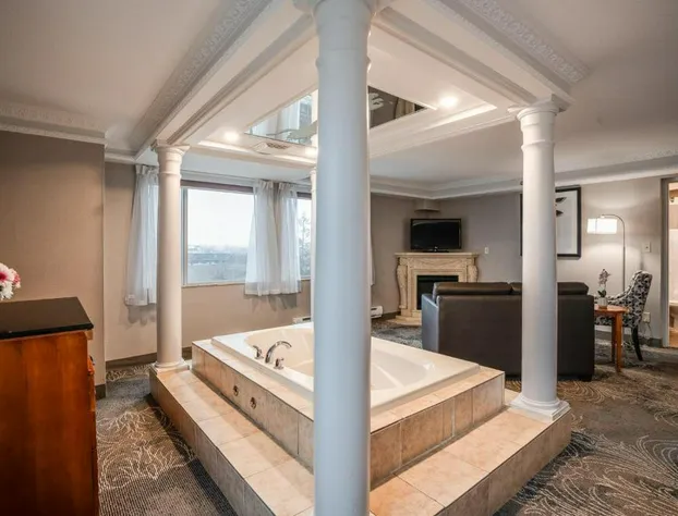 Monte Carlo Inn Barrie Suites hotel detail image 3