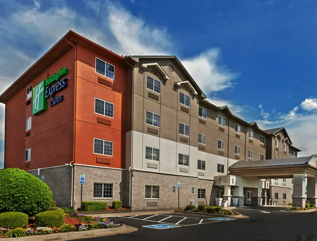Holiday Inn Express Hotel & Suites Jenks by IHG hotel detail image 1