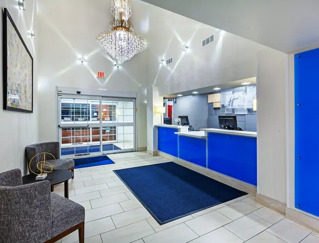 Holiday Inn Express Hotel & Suites Jenks by IHG hotel detail image 3