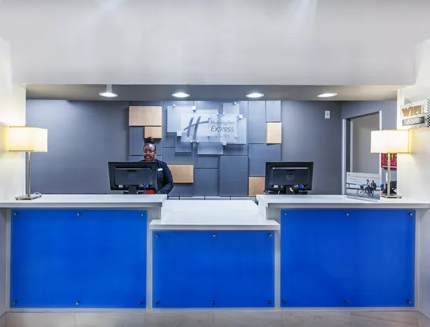 Holiday Inn Express Hotel & Suites Jenks by IHG hotel detail image 4