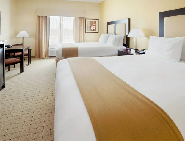 Holiday Inn Express & Suites Georgetown by IHG hotel detail image 4