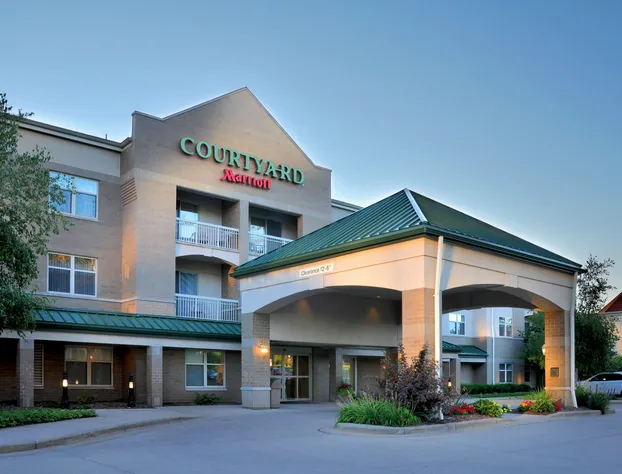 Courtyard by Marriott Wausau hotel detail image 1