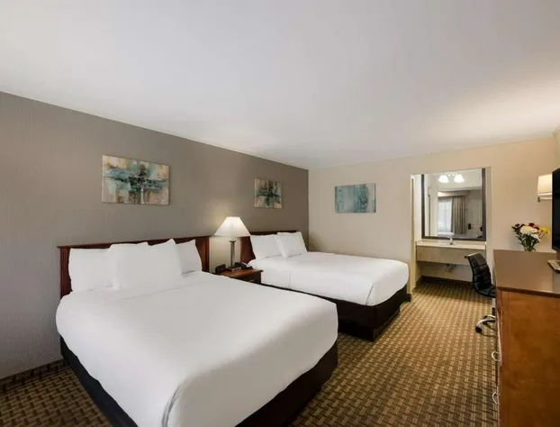 SureStay Plus by Best Western Woodbury Inn hotel detail image 4