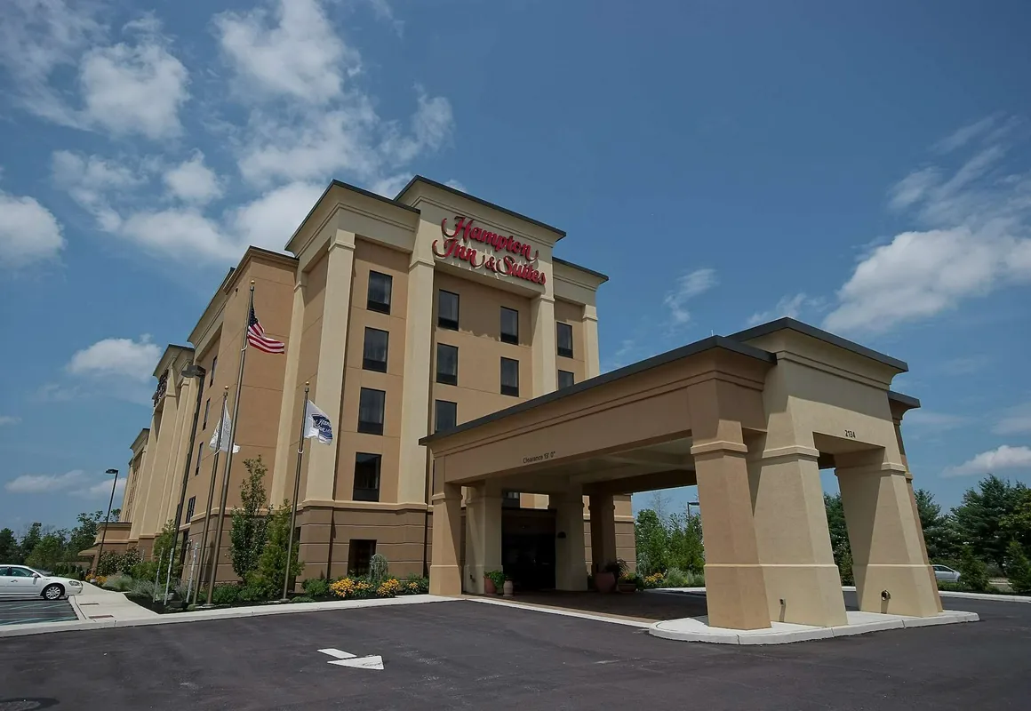 Hampton Inn & Suites Vineland hotel hero