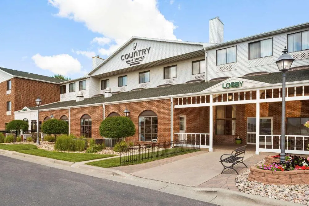 Country Inn & Suites by Radisson, Fargo, ND hotel hero