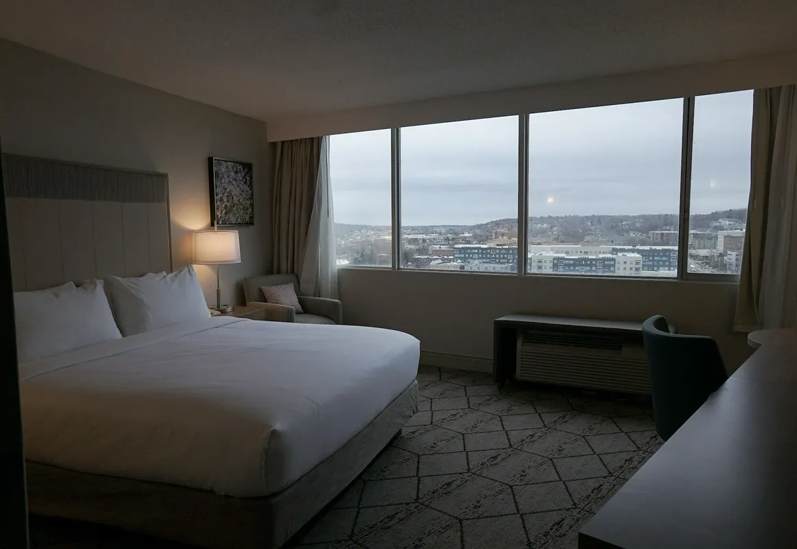 Crowne Plaza Syracuse hotel hero