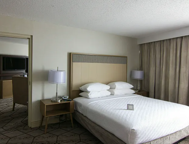 Crowne Plaza Syracuse hotel detail image 2