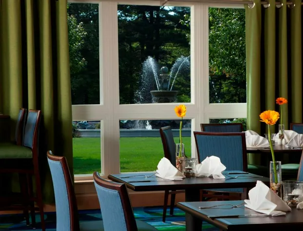 The Wylie Inn and Conference Center at Endicott College hotel detail image 3