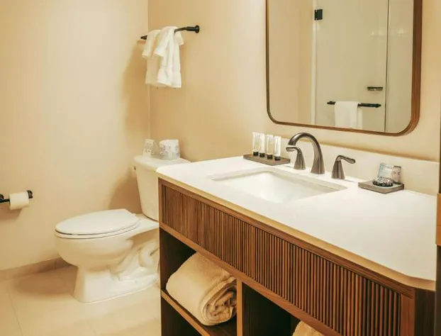 The Wylie Inn and Conference Center at Endicott College hotel detail image 4