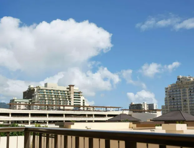 OUTRIGGER Waikiki Beachcomber Hotel hotel detail image 3