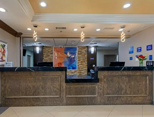 Best Western Plus Wasco Inn & Suites hotel detail image 3