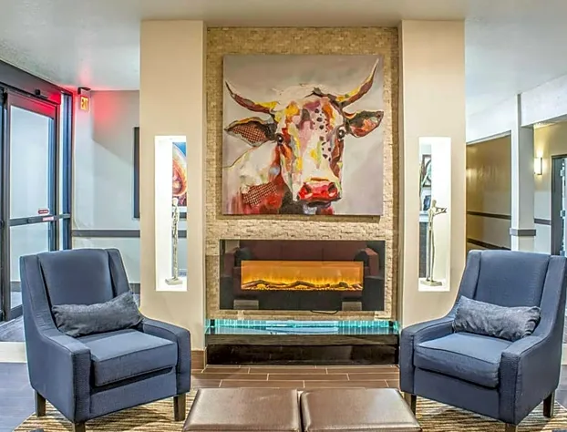 Super 8 by Wyndham Altoona hotel detail image 4