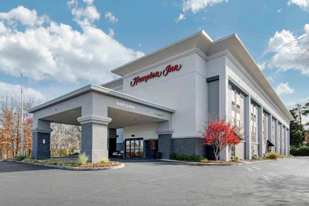 Hampton Inn Starkville hotel hero