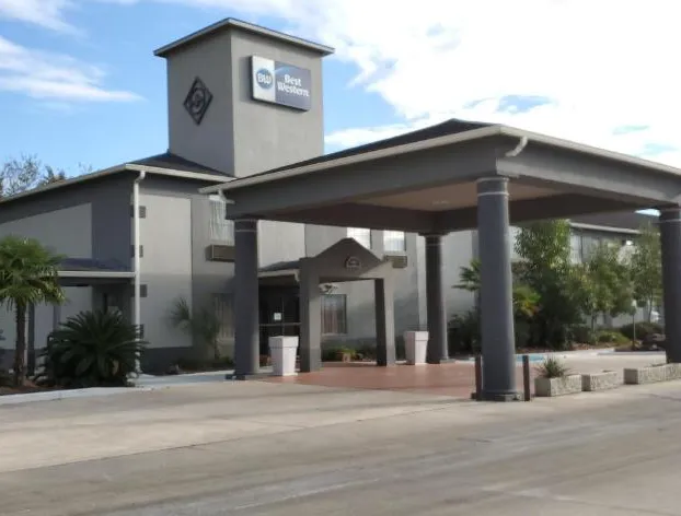 Best Western Zachary Inn hotel detail image 1